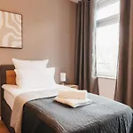 Apartman Atlas 5 Oberhausen, 3 Zimmer, Naehe Bahnhof, Westfield Centro Oberhausen