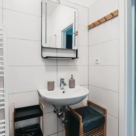 Atlas 5 Oberhausen, 3 Zimmer, Naehe Bahnhof, Westfield Centro * Oberhausen (North Rhine-Westphalia)