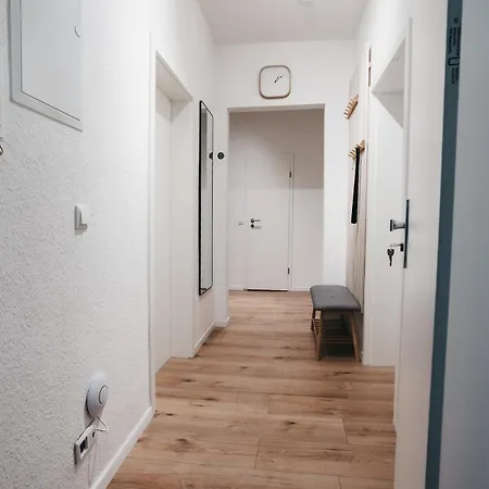 Atlas 5 Oberhausen, 3 Zimmer, Naehe Bahnhof, Westfield Centro * Oberhausen (North Rhine-Westphalia)