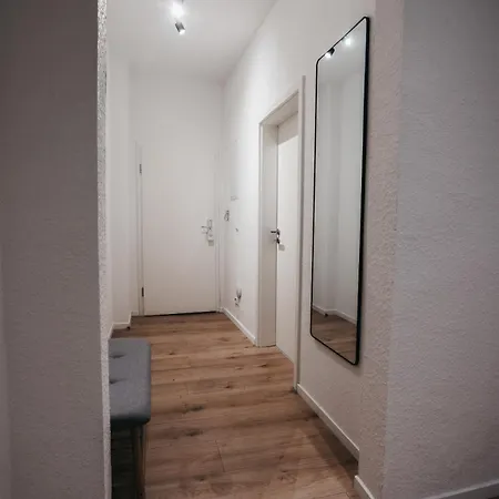 Atlas 5 Oberhausen, 3 Zimmer, Naehe Bahnhof, Westfield Centro Appartement Oberhausen (North Rhine-Westphalia)